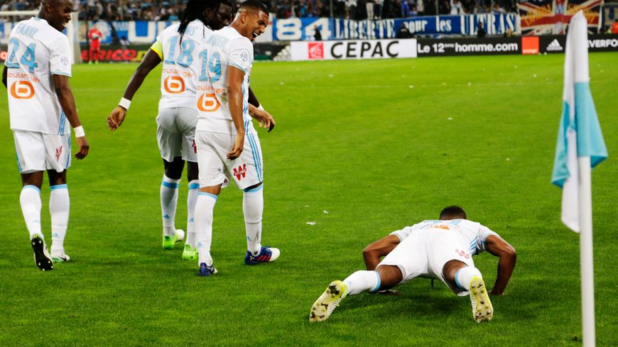 Marseille limoge Patrick Evra, également suspendu par l’UEFA 