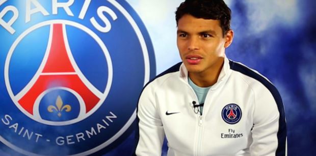 Thiago Silva résume la grande différence entre Lionel Messi et Cristiano Ronaldo Thiago Silva résume la grande différence entre Lionel Messi et Cristiano Ronaldo