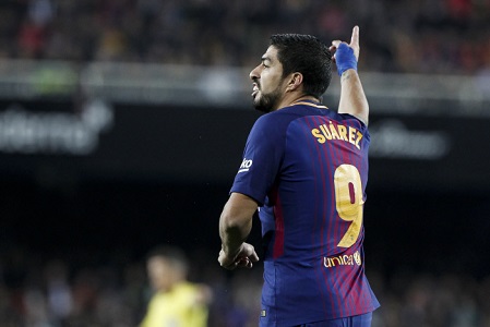 FC Barcelone :Luis Suarez risque une suspension pour ses insultes  envers un arbitre