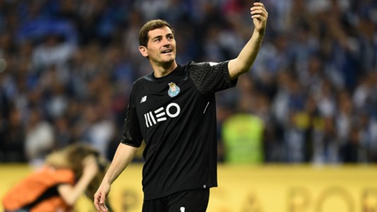 Iker Casillas prolonge son contrat au FC Porto