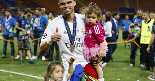  Pepe :" Je n’ai pas dit adieux à Zidane ..."