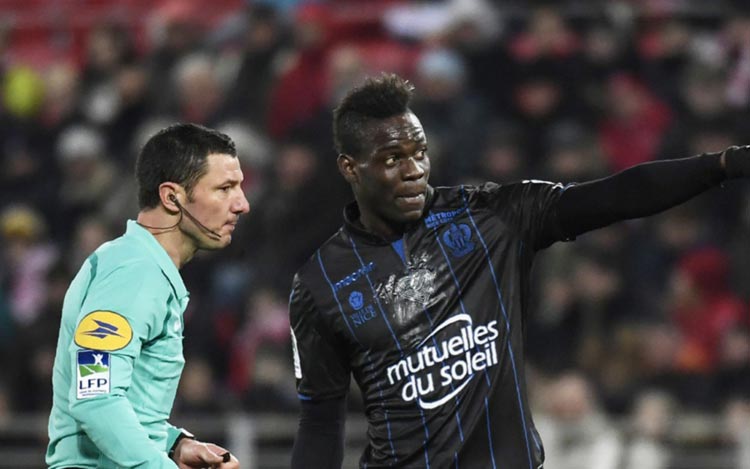 Enquêtes de la LFP pour les plaintes de Balotelli pour des attaques racistes